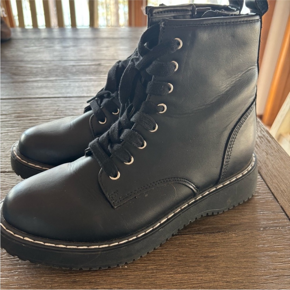Madden Girl Black Combat Boots Lace Up With Side Zipper Size 7M - Picture 4 of 10